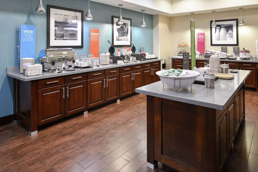 Hampton Inn And Suites Hutto Restaurant foto